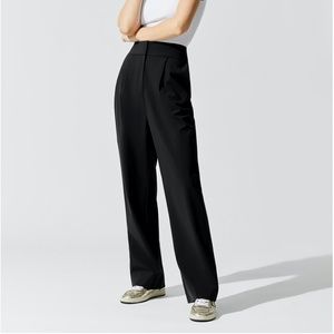 Carbon38 - Wide Leg Stretch Pant